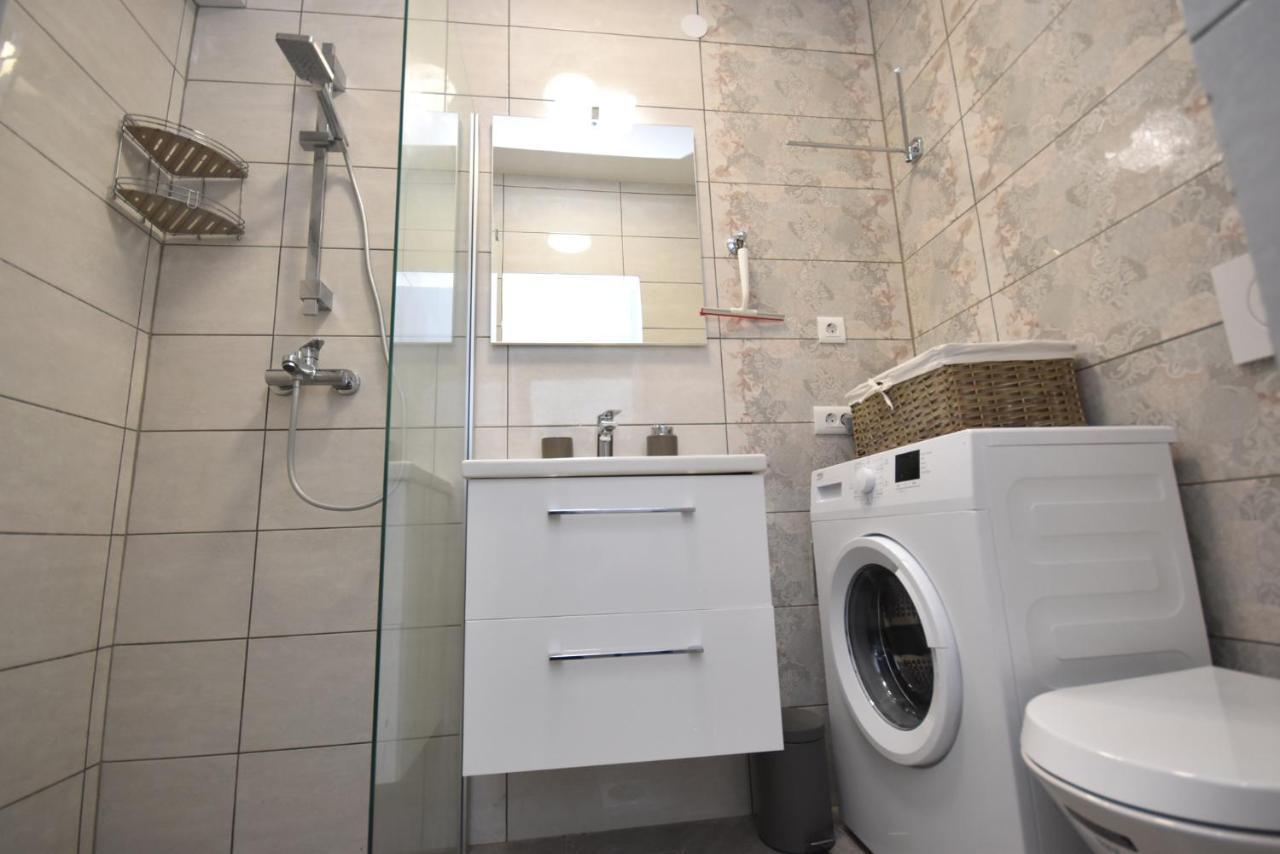 Apartmaji Lejardin Škofljica エクステリア 写真