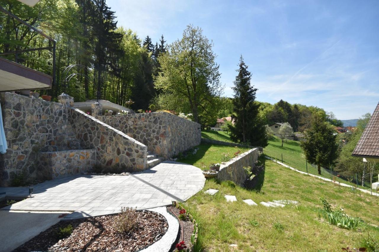 Apartmaji Lejardin Škofljica エクステリア 写真